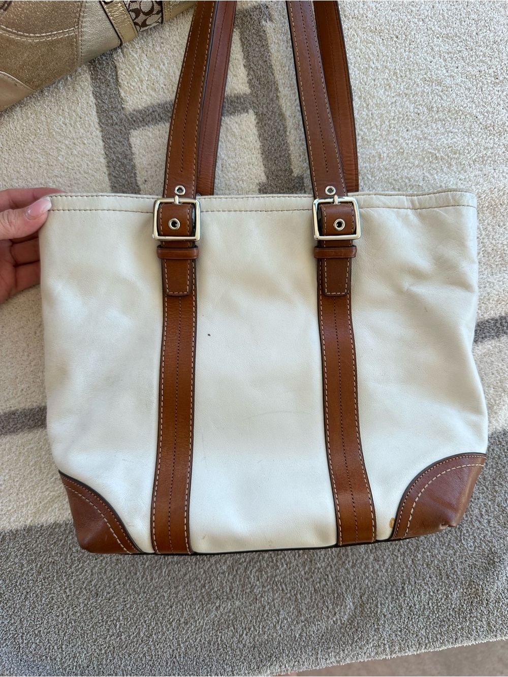 Vintage coach cream and brown Hampton tote 2008